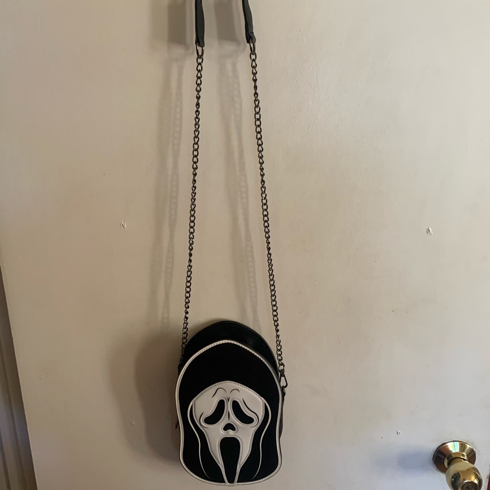 Scream Ghostface Crossbody bag from Spirit Halloween